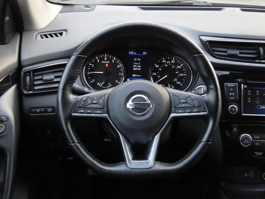 2021 Nissan Rogue Sport SV