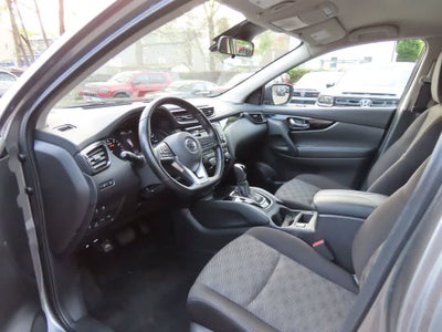 2021 Nissan Rogue Sport SV