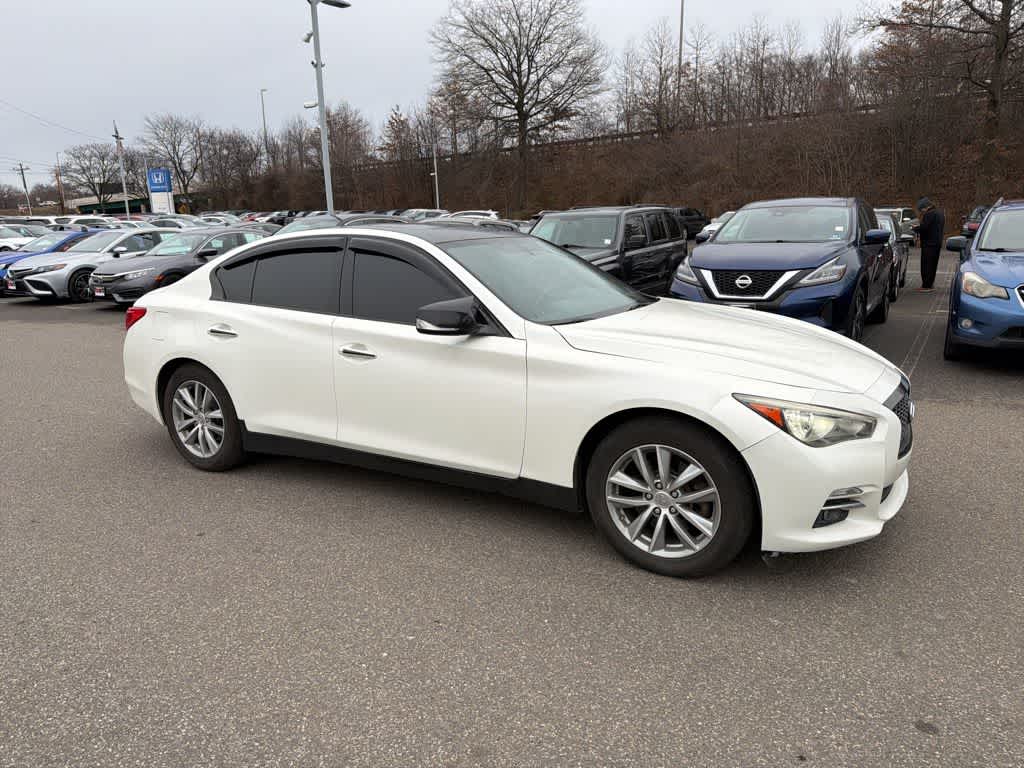 2016 INFINITI Q50 2.0t Premium