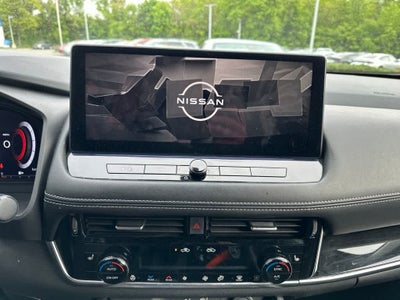 2025 Nissan Rogue SL