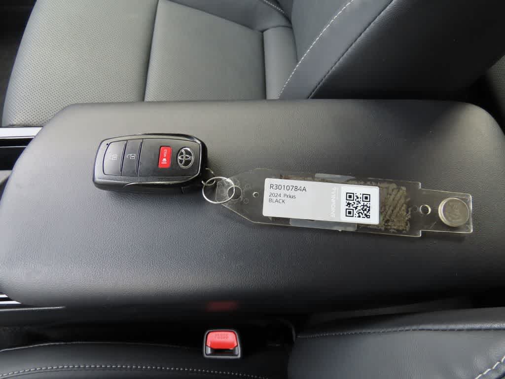 2024 Toyota Prius XLE