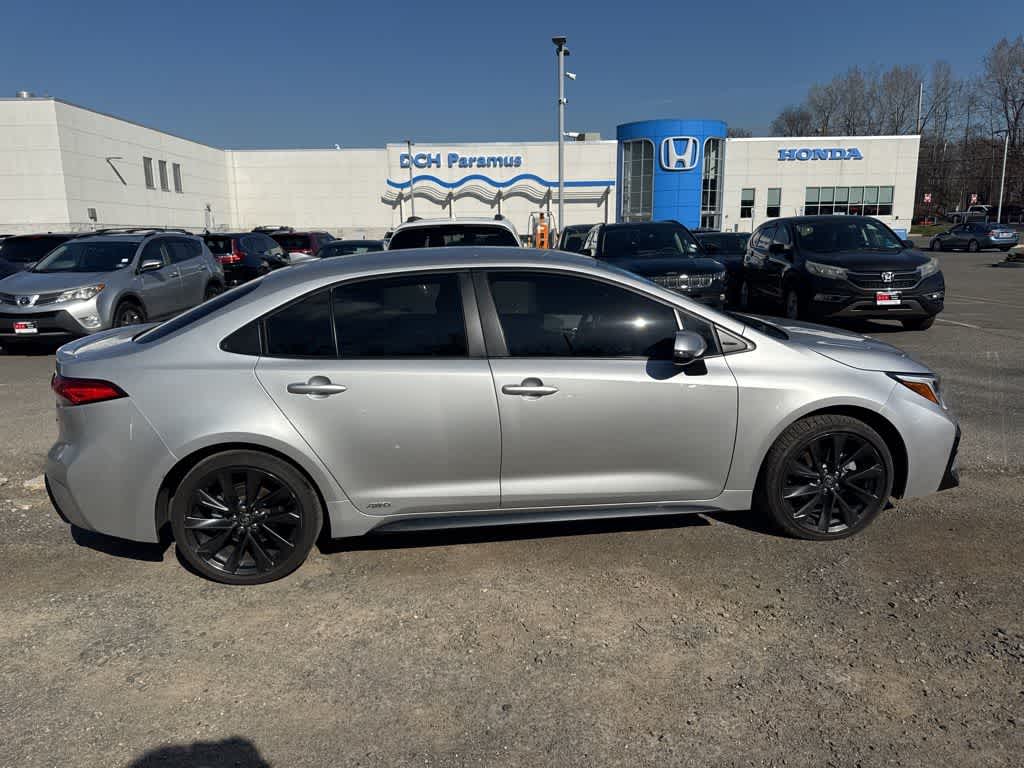 2024 Toyota Corolla Hybrid SE