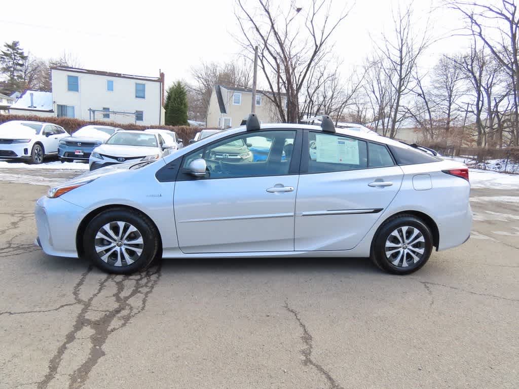 2021 Toyota Prius XLE