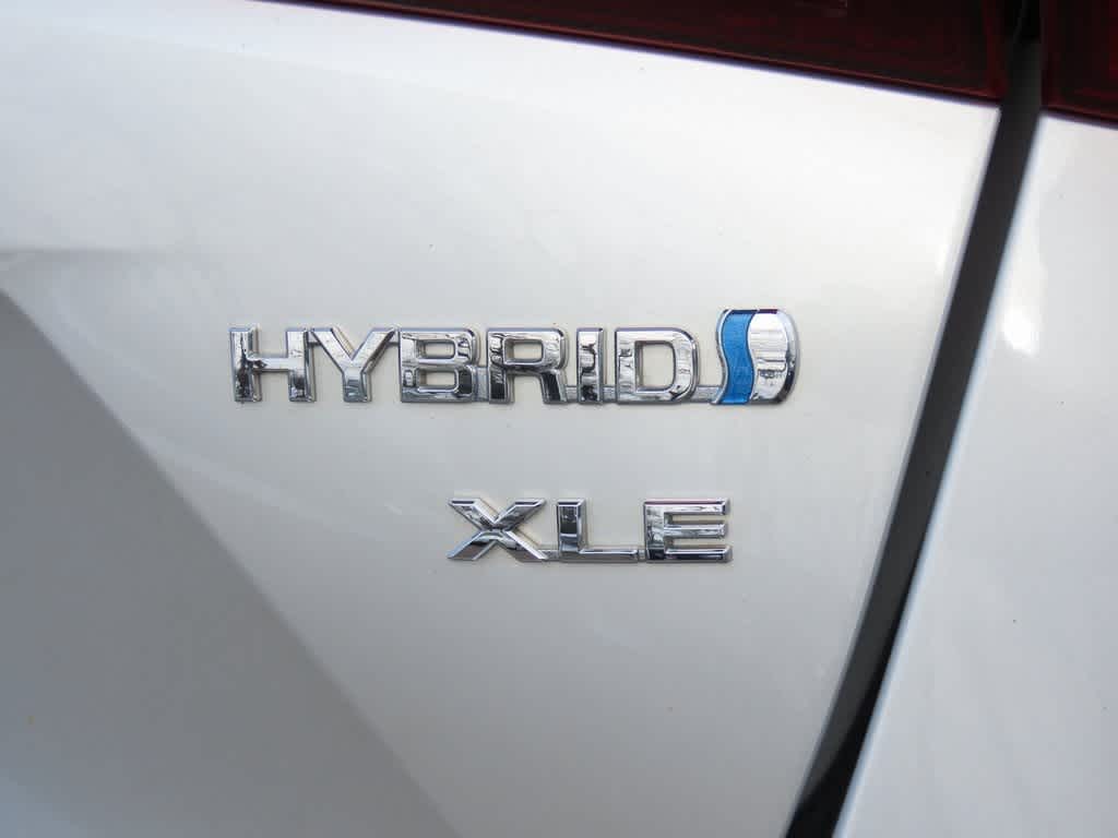 2021 Toyota Prius XLE