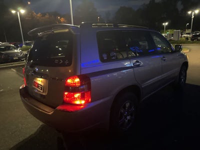 2004 Toyota Highlander 4dr V6 4WD w/3rd Row (Natl)