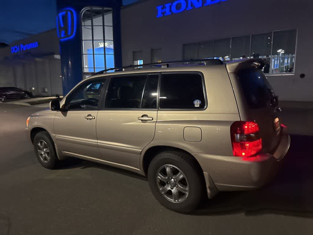 2004 Toyota Highlander 4dr V6 4WD w/3rd Row (Natl)