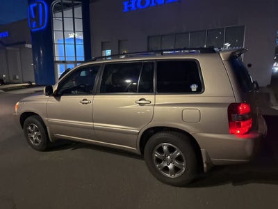 2004 Toyota Highlander 4dr V6 4WD w/3rd Row (Natl)