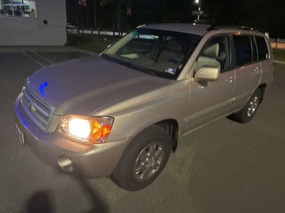 2004 Toyota Highlander 4dr V6 4WD w/3rd Row (Natl)