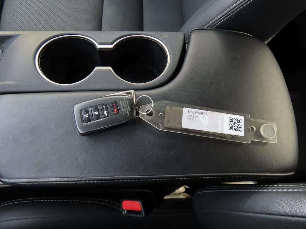 2019 Lexus IS IS 300