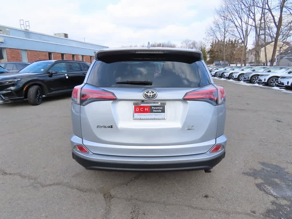 2018 Toyota RAV4 LE