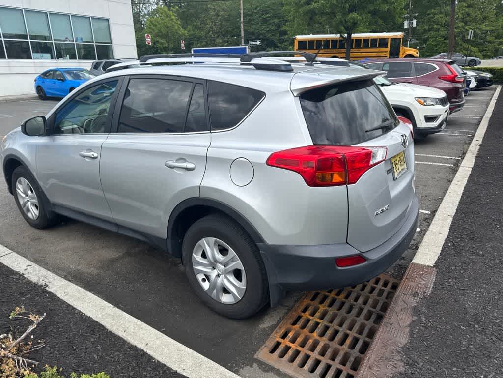 2013 Toyota RAV4 LE