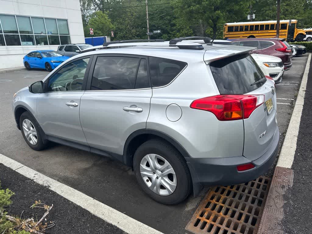 2013 Toyota RAV4 LE