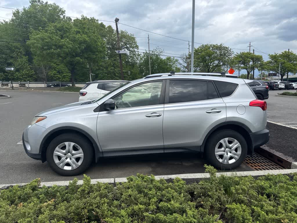 2013 Toyota RAV4 LE