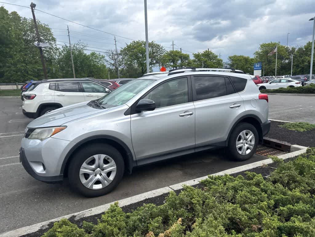 2013 Toyota RAV4 LE