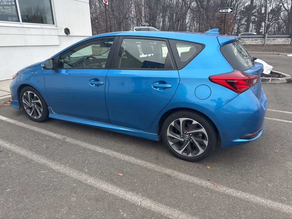 2017 Toyota Corolla iM CVT (Natl)