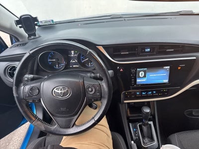 2017 Toyota Corolla iM CVT (Natl)