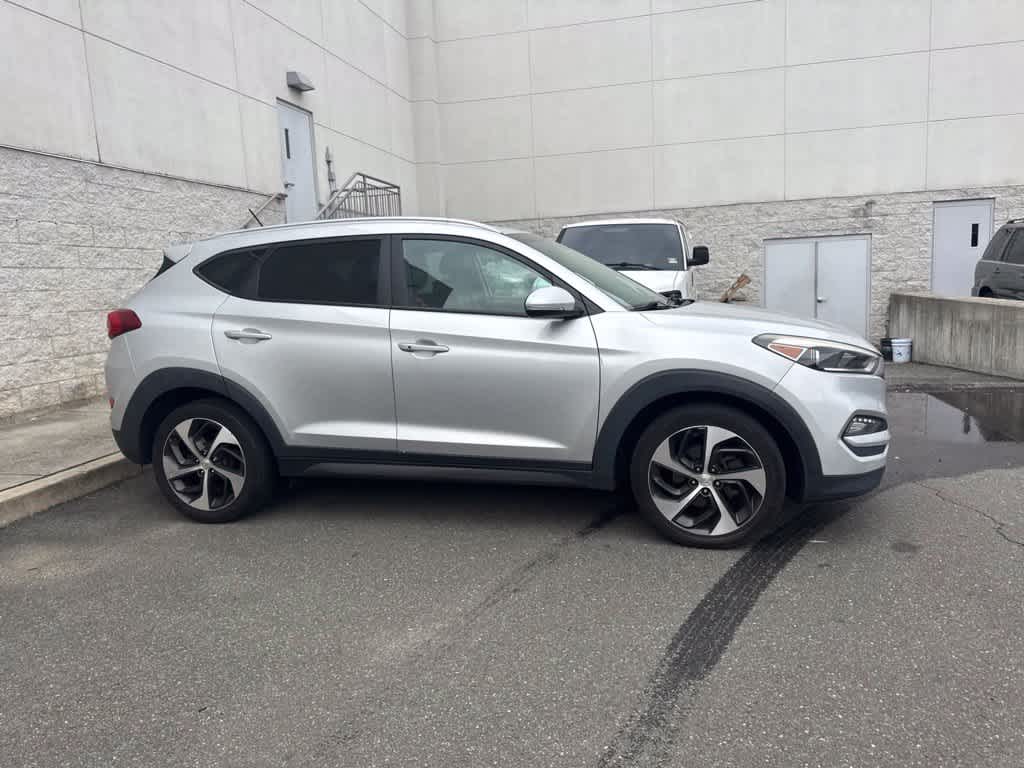 2016 Hyundai Tucson Sport