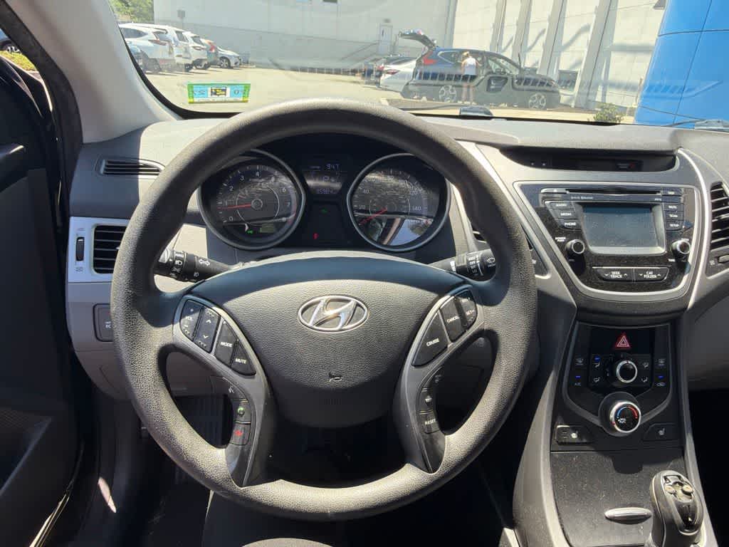 2014 Hyundai Elantra SE