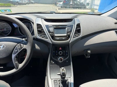 2014 Hyundai Elantra SE