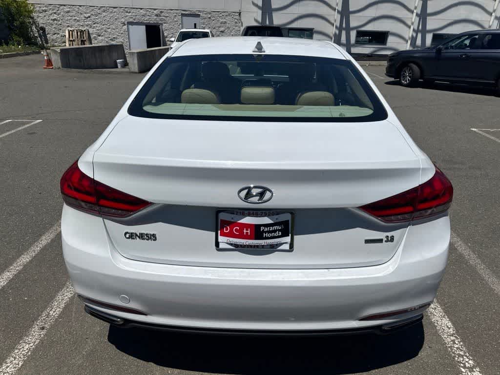 2016 Hyundai Genesis 3.8L