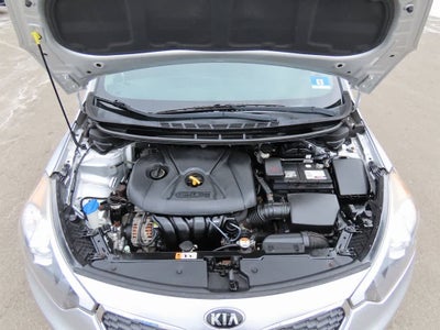 2016 Kia Forte 5-Door LX