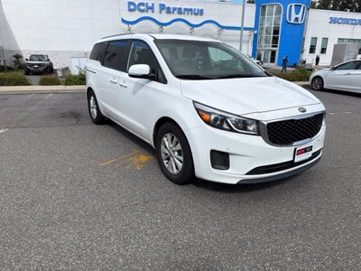 2017 Kia Sedona LX