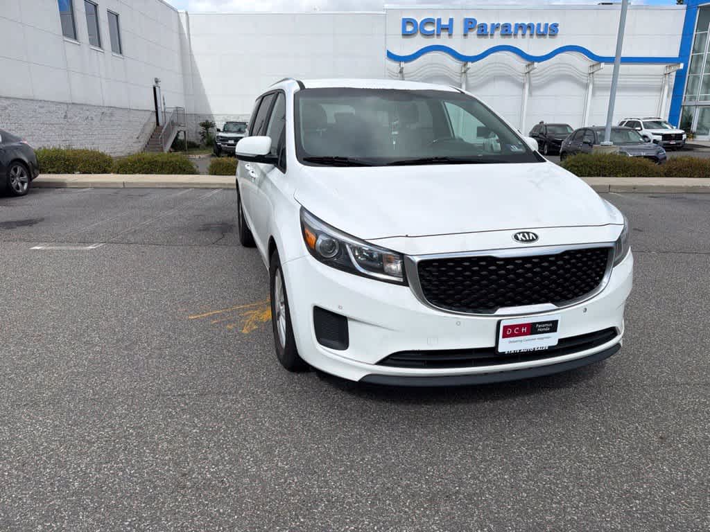 2017 Kia Sedona LX