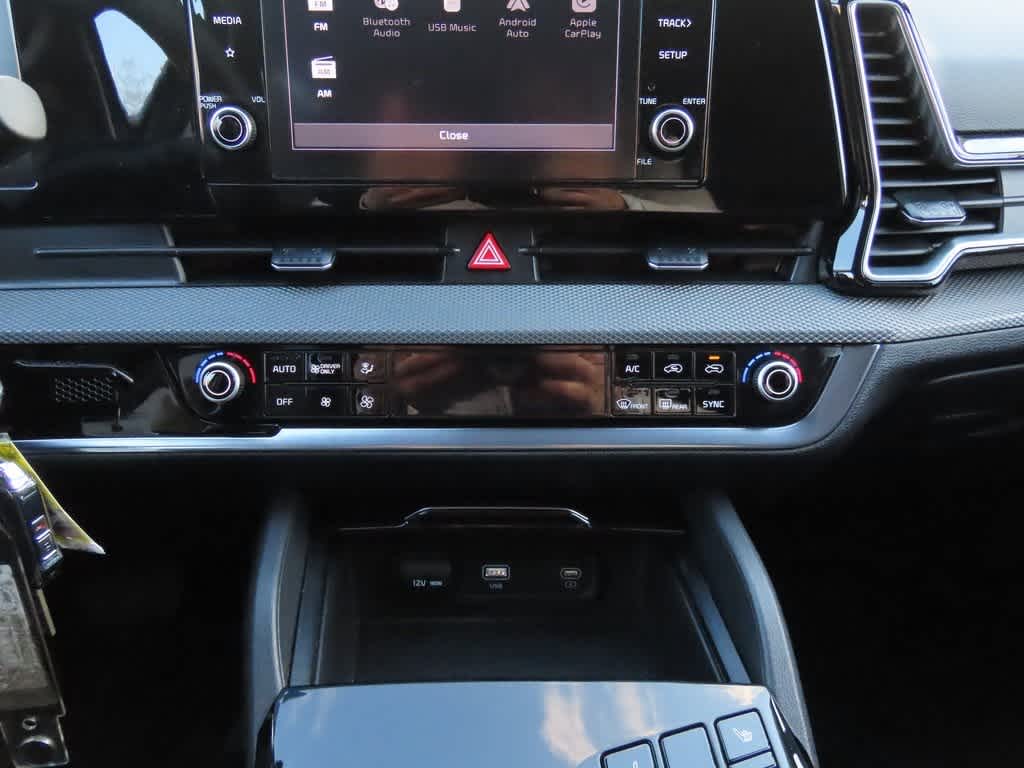 2023 Kia Sportage Hybrid LX