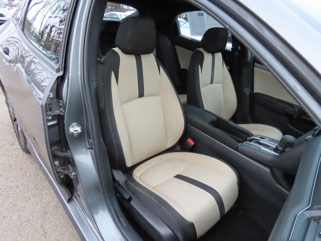 2017 Honda Civic Hatchback EX