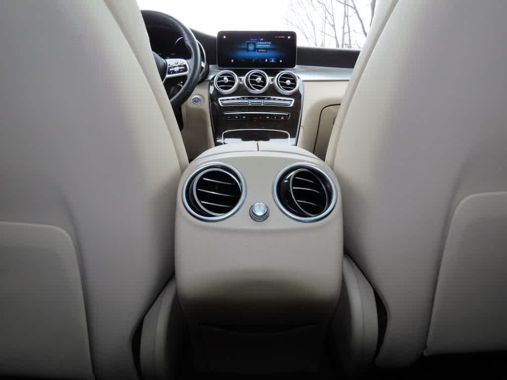 2021 Mercedes-Benz GLC 300 GLC 300