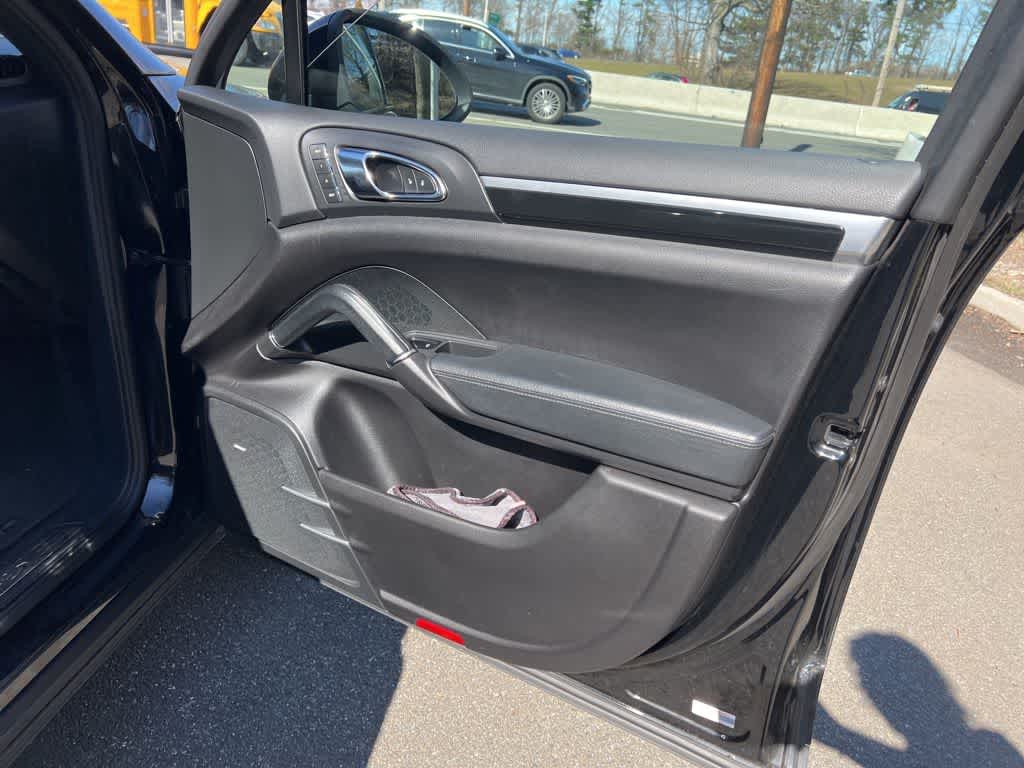 2012 Porsche Cayenne S