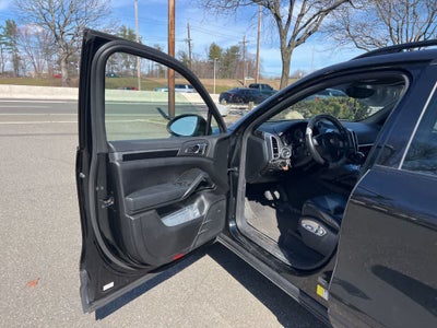 2012 Porsche Cayenne S