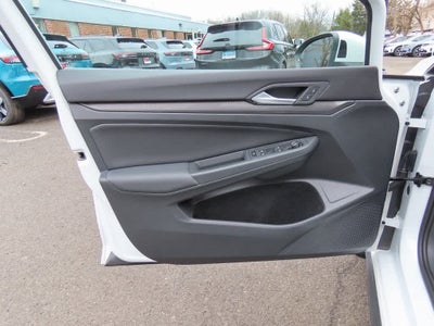 2024 Volkswagen Golf GTI Autobahn